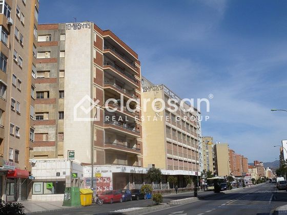 Foto 1 de Alquiler de local en La Luz - El Torcal de 210 m²
