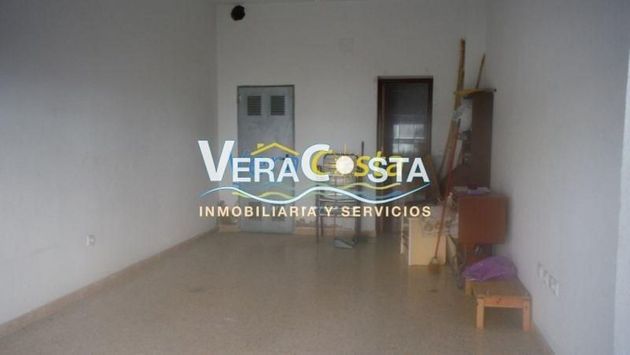 Foto 1 de Local en venta en Isla Cristina ciudad de 30 m²