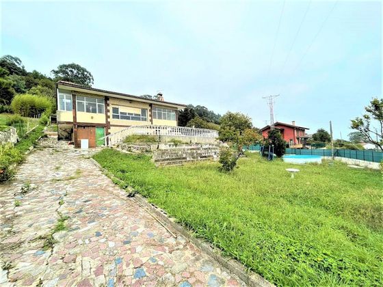 Foto 1 de Casa en venta en Arnuero de 2 habitaciones con terraza y piscina