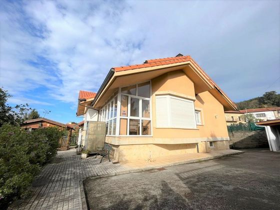 Foto 2 de Casa en venda a Meruelo de 4 habitacions amb terrassa i garatge