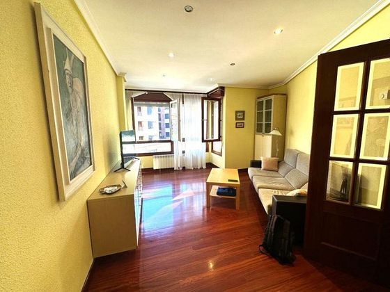 Foto 1 de Pis en venda a Santoña de 2 habitacions amb garatge i calefacció