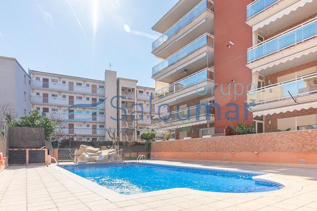 Foto 1 de Venta de piso en calle De Pere Martell de 4 habitaciones con terraza y piscina