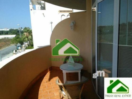 Foto 2 de Pis en lloguer a La Jara de 3 habitacions amb terrassa i piscina