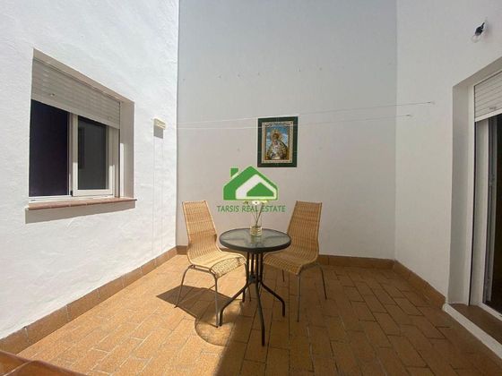 Foto 1 de Pis en lloguer a V Centenario-Piletas-Capuchinos de 2 habitacions amb terrassa i balcó