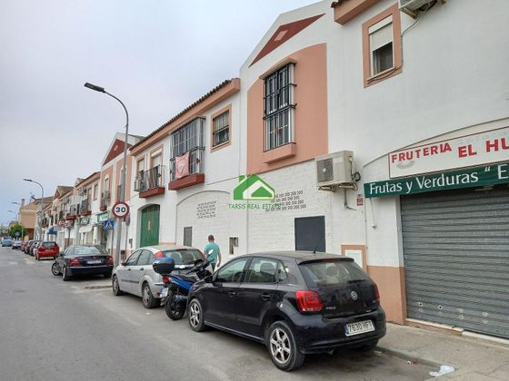 Foto 1 de Local en venda a Monteolivete-Camino Sevilla de 106 m²