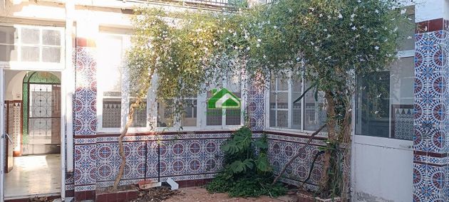 Foto 1 de Xalet en venda a Ayuntamiento-Barrio Alto de 6 habitacions amb terrassa i garatge