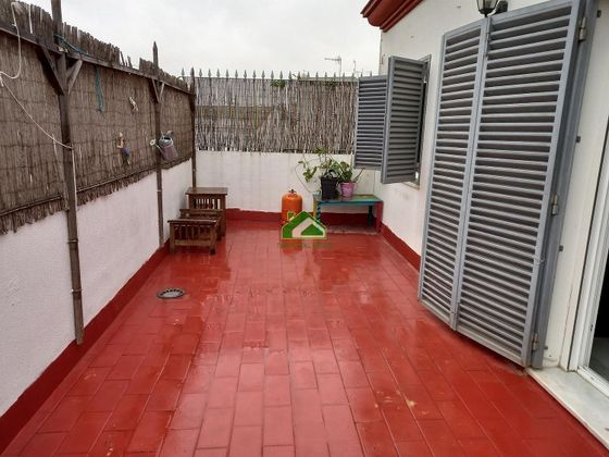 Foto 1 de Àtic en venda a Ayuntamiento-Barrio Alto de 1 habitació amb terrassa i balcó