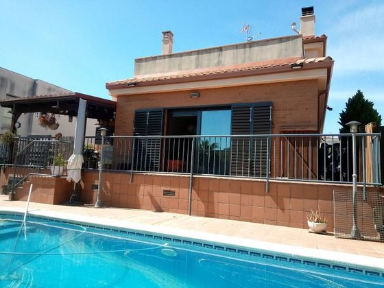 Foto 2 de Casa en venda a Residencial de 4 habitacions amb terrassa i piscina