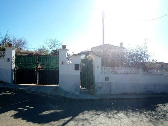 Foto 2 de Casa en venda a Bisbal del Penedès, la de 5 habitacions amb terrassa i piscina