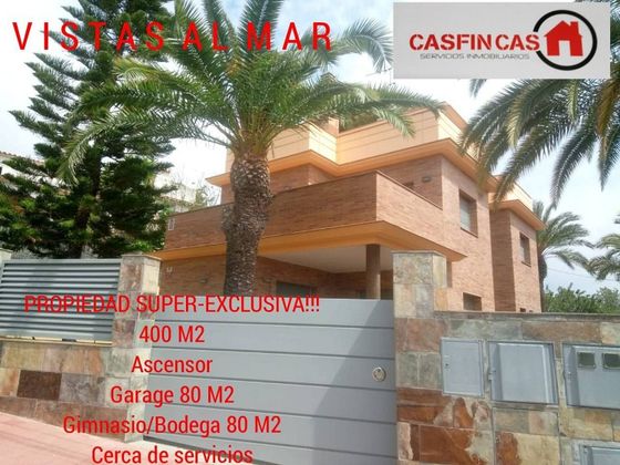 Foto 1 de Casa en venda a Can Toni de 4 habitacions amb terrassa i garatge