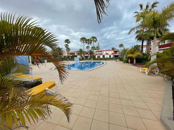 Foto 2 de Venta de chalet en Costa Blanca - Las Galletas de 4 habitaciones con terraza y piscina
