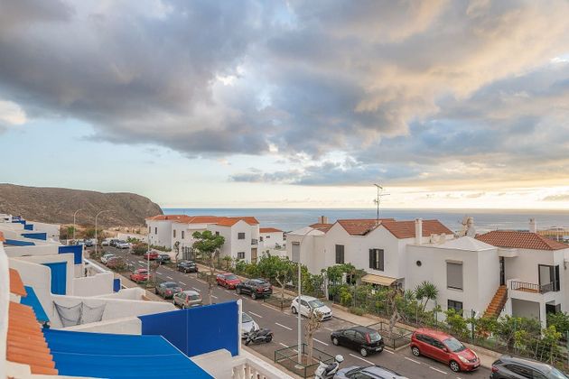 Foto 1 de Estudi en venda a Los Cristianos - Playa de las Américas amb terrassa i piscina