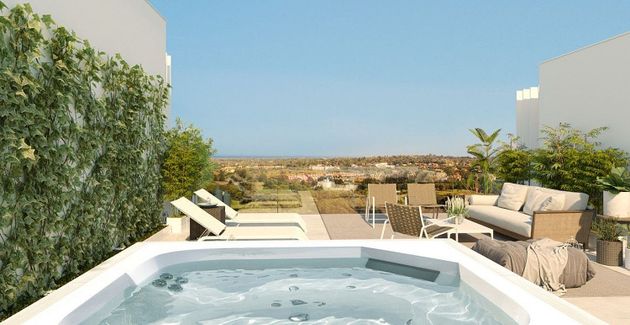 Foto 2 de Casa en venda a Puerto de Sotogrande-La Marina de 3 habitacions amb terrassa i piscina