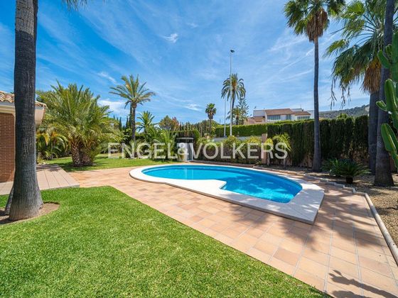 Foto 1 de Xalet en venda a Rincón de Loix de 7 habitacions amb terrassa i piscina