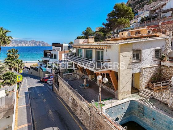 Foto 1 de Chalet en venta en Playa de Poniente de 5 habitaciones con terraza y piscina