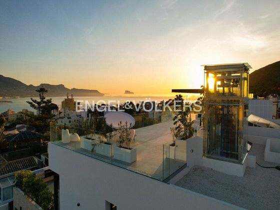 Foto 2 de Venta de chalet en L'Albir-Zona Playa de 4 habitaciones con terraza y piscina