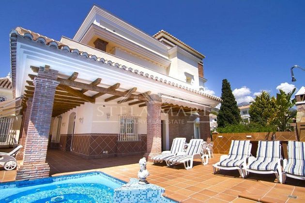 Foto 2 de Xalet en venda a Centro - Nerja de 5 habitacions amb terrassa i piscina