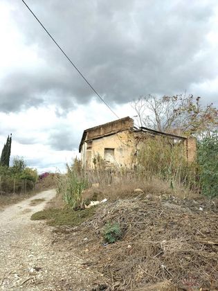 Foto 2 de Casa rural en venda a Camino Viejo de Málaga de 5 habitacions amb jardí