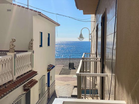 Foto 1 de Casa adossada en venda a Algarrobo-Costa de 4 habitacions amb terrassa