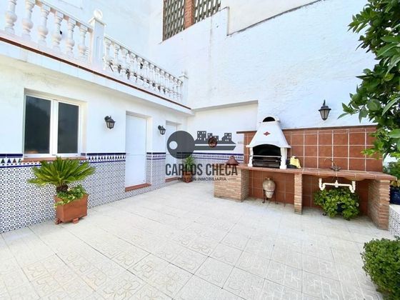 Foto 1 de Casa en venda a calle Cristo de 3 habitacions amb terrassa i piscina