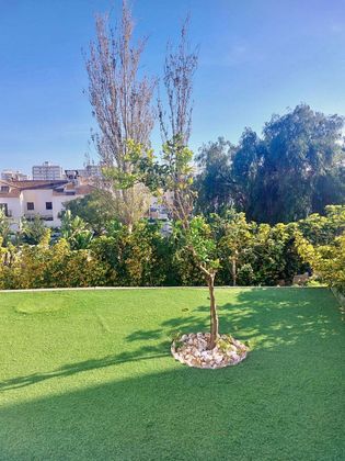 Foto 2 de Venta de casa en El Tomillar de 3 habitaciones con terraza y jardín