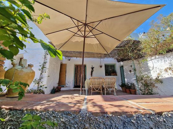 Foto 2 de Casa en venda a Canillas de Aceituno de 2 habitacions amb terrassa i jardí