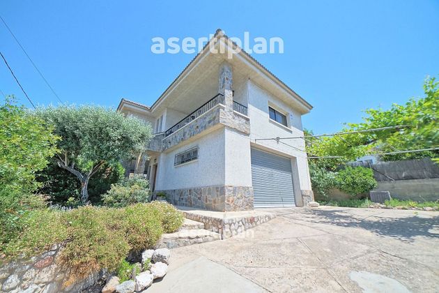Foto 1 de Casa en venda a Santa Perpètua de Mogoda de 4 habitacions amb terrassa i garatge