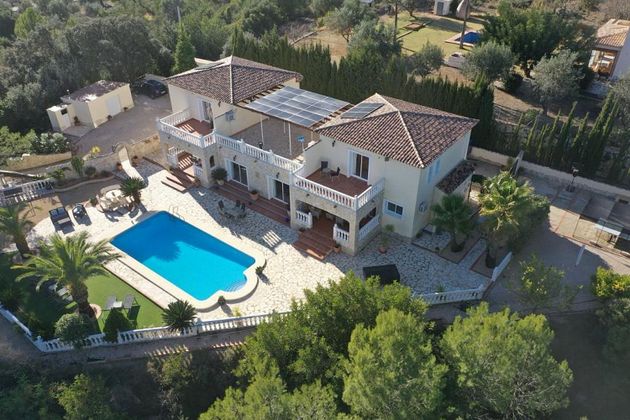 Foto 1 de Casa en venda a Benigembla de 6 habitacions amb piscina i jardí