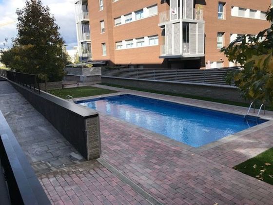 Foto 1 de Pis en lloguer a Can Mates  - Volpelleres de 4 habitacions amb terrassa i piscina