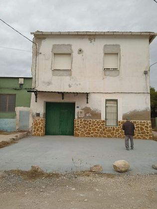 Foto 2 de Casa rural en venda a Catral de 3 habitacions i 360 m²