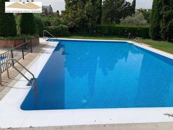 Foto 2 de Alquiler de chalet en Piovera - Conde Orgaz de 5 habitaciones con terraza y piscina