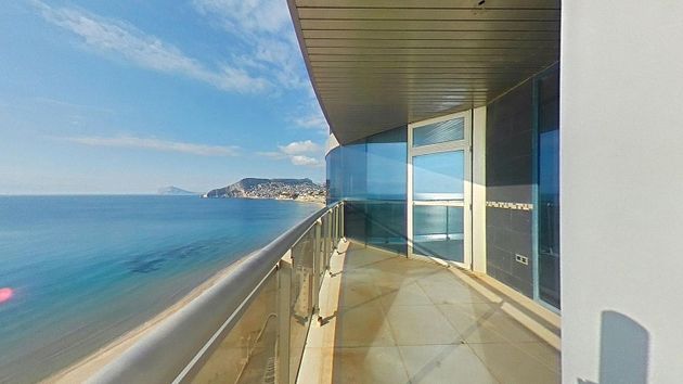 Foto 1 de Pis en venda a paseo Maritimo Playa del Bol de 4 habitacions amb terrassa i piscina