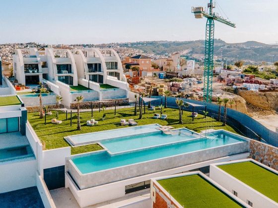 Foto 1 de Casa en venta en Rojales de 2 habitaciones con terraza y piscina