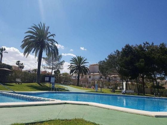Foto 2 de Àtic en venda a San Miguel de Salinas de 2 habitacions amb terrassa i piscina
