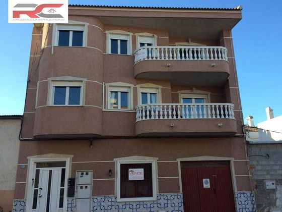 Foto 1 de Piso en venta en Algorfa de 3 habitaciones con terraza y garaje