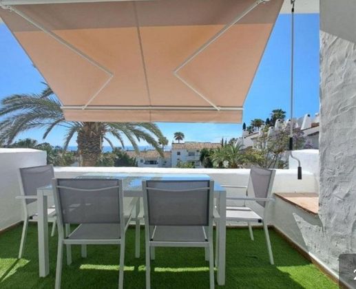 Foto 1 de Àtic en venda a El Castillo de 2 habitacions amb terrassa i piscina