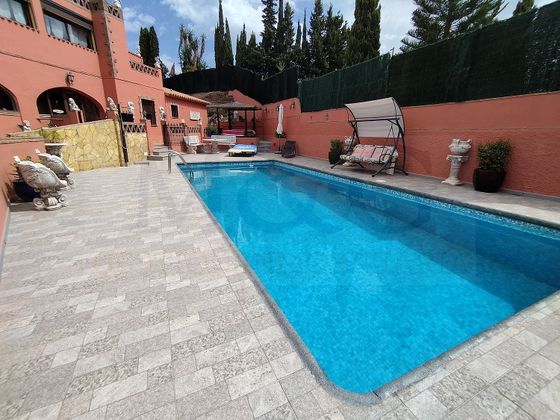 Foto 2 de Xalet en venda a Benajarafe – Almayate de 8 habitacions amb terrassa i piscina