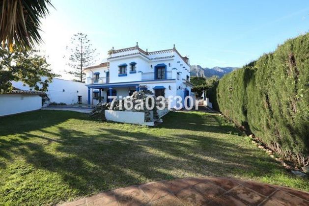 Foto 1 de Xalet en venda a Las Cancelas - Valdeolletas de 7 habitacions amb terrassa i piscina