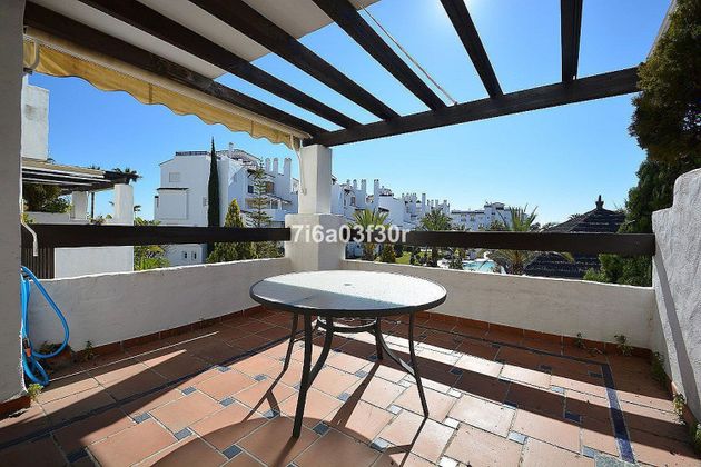 Foto 2 de Alquiler de piso en calle Las Adelfas de 2 habitaciones con terraza y piscina