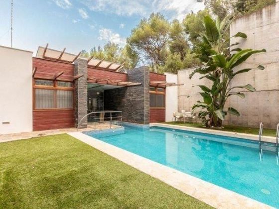 Foto 2 de Casa en venta en El Bosque de 5 habitaciones con terraza y piscina