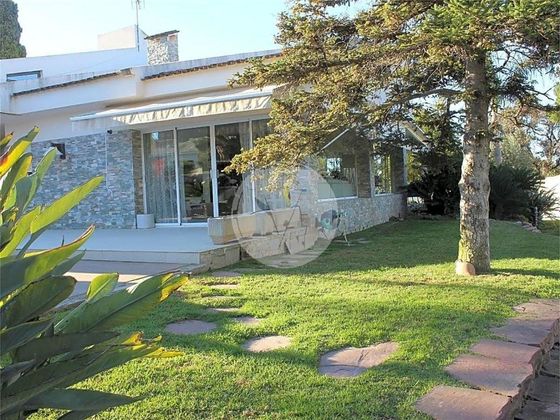 Foto 2 de Xalet en venda a Nueva Santa Barbara - Cruz de Gracia de 3 habitacions amb terrassa i piscina