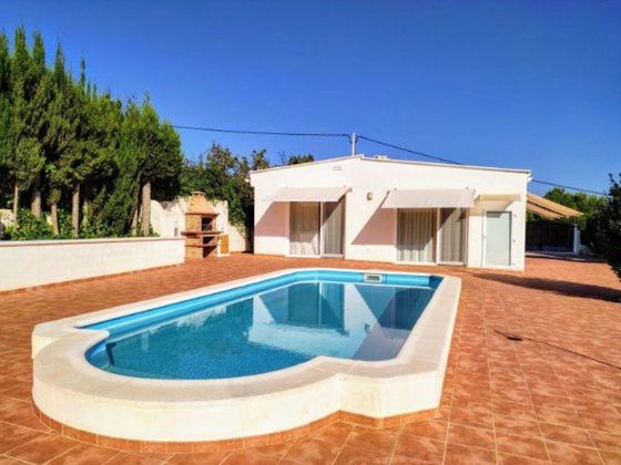 Foto 1 de Xalet en venda a Torres Torres de 2 habitacions amb terrassa i piscina