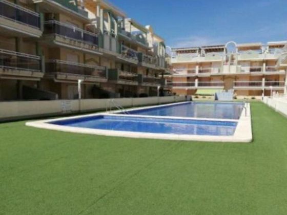 Foto 1 de Ático en venta en Xeraco de 3 habitaciones con terraza y piscina