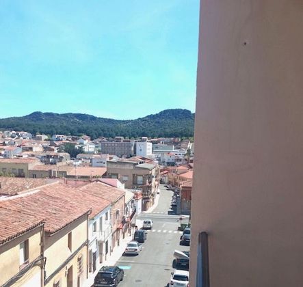 Foto 1 de Piso en venta en calle Pablo Iglesias de 3 habitaciones con terraza y balcón