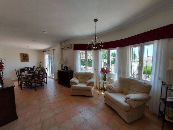 Foto 2 de Casa en venda a Almoradí de 4 habitacions amb terrassa i piscina