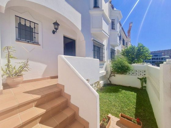 Foto 1 de Venta de casa en Montemar de 3 habitaciones con terraza y piscina