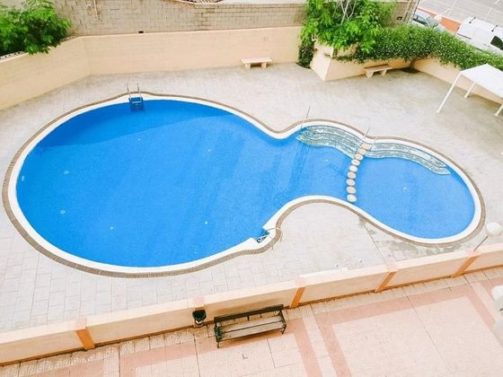 Foto 2 de Ático en venta en Cala de Finestrat de 4 habitaciones con piscina y garaje
