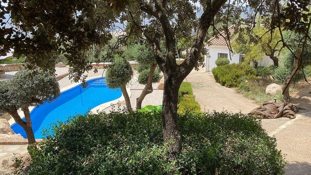 Foto 1 de Casa rural en venda a calle Partido Magiaza Buzon de 3 habitacions amb terrassa i piscina