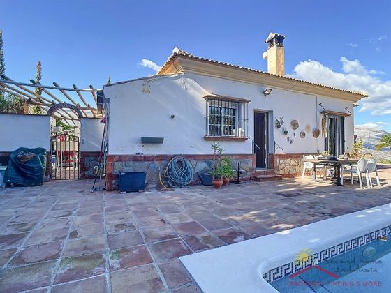 Foto 2 de Casa en venta en calle De Solano de 3 habitaciones con terraza y piscina