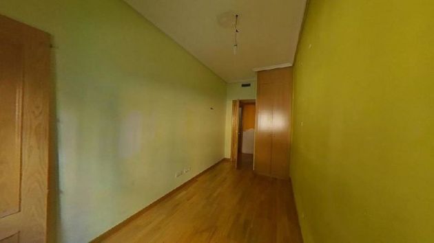 Foto 2 de Venta de piso en Palomeras bajas de 3 habitaciones con ascensor